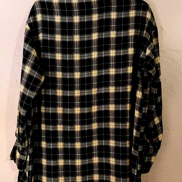 Plaid long sleeve - Picture 2 of 2